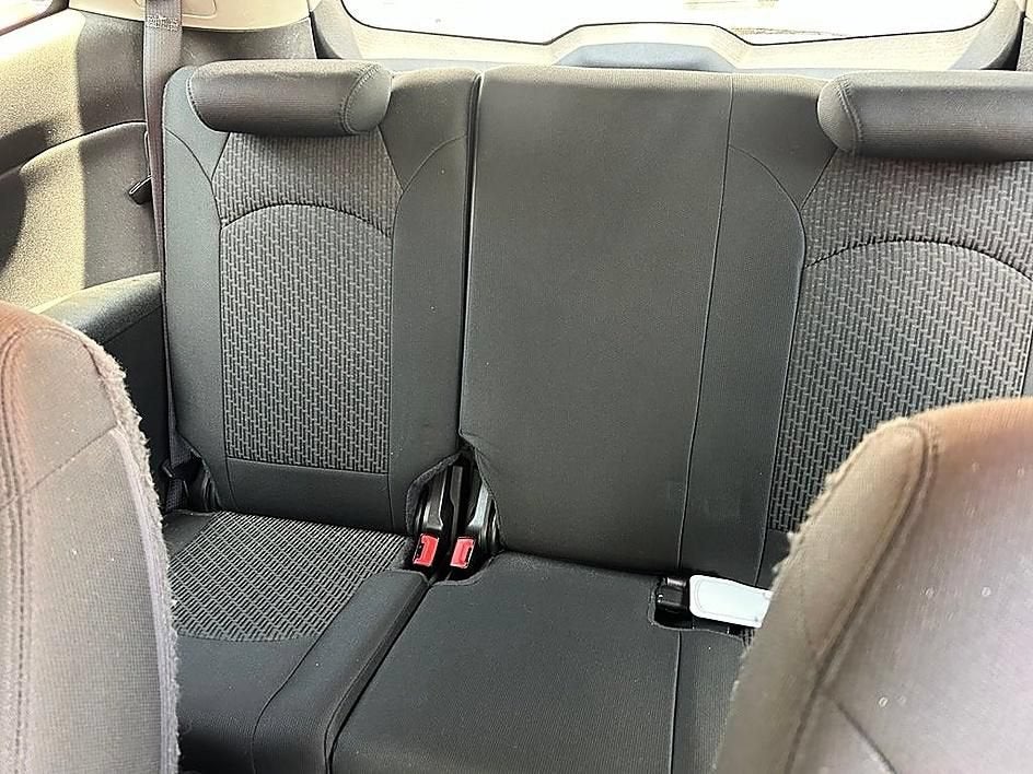 2011 Chevrolet Traverse LT w/1LT
