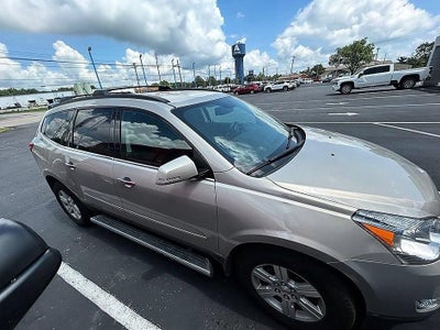 2011 Chevrolet Traverse LT w/1LT
