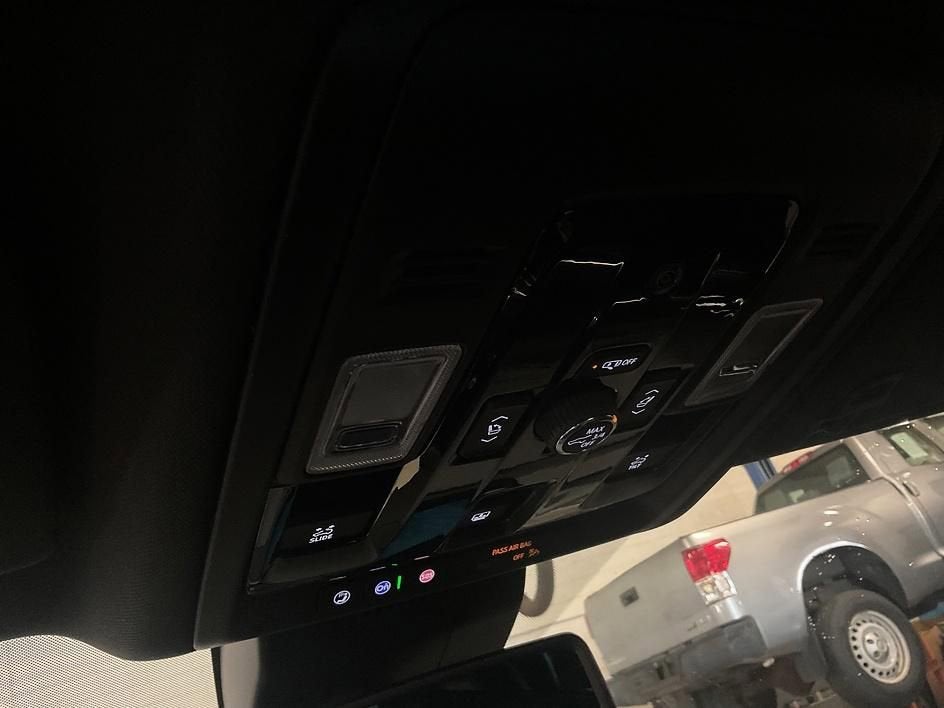 2026 Chevrolet Suburban RST - Photo 20