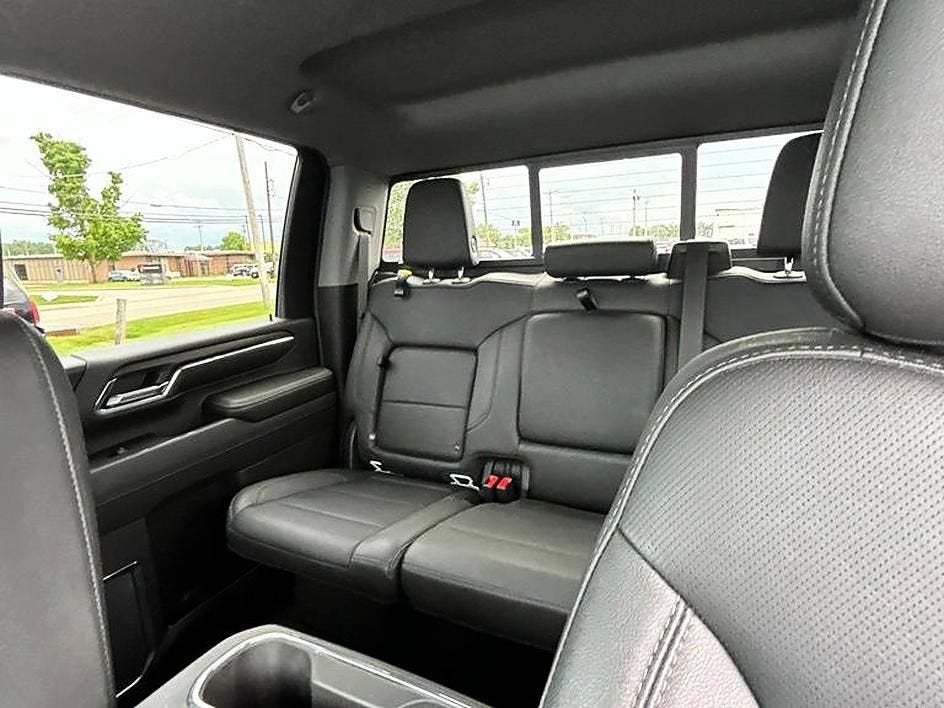 2024 GMC Sierra 2500 HD SLT