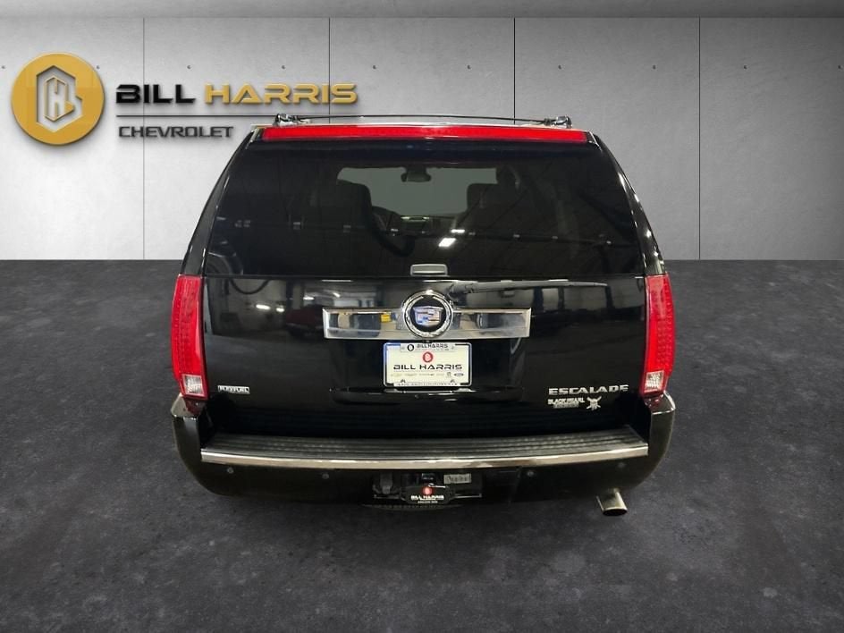 2009 Cadillac Escalade Standard