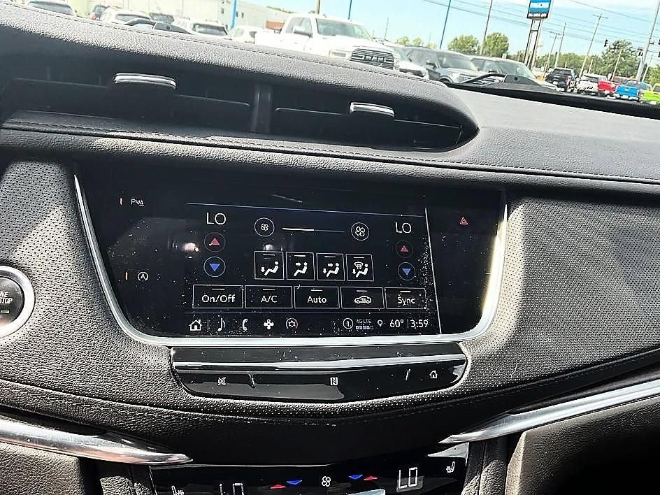2021 Cadillac XT5 AWD Premium Luxury