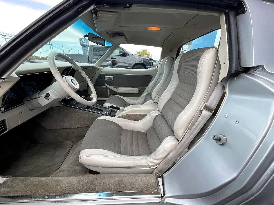 1980 Chevrolet CORVETTE Base