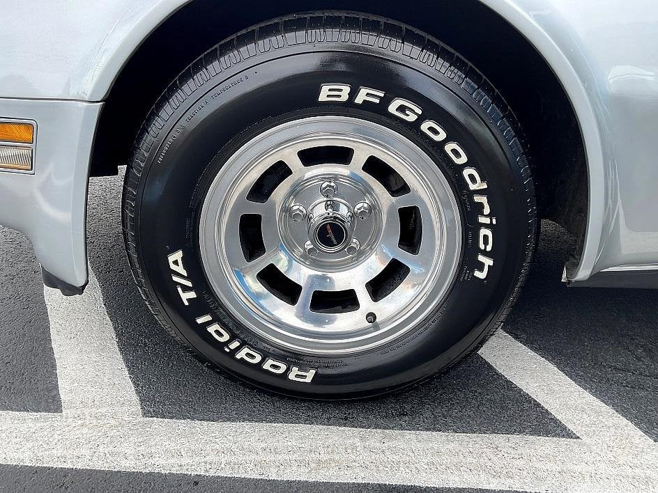 1980 Chevrolet CORVETTE Base