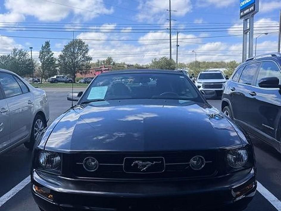 2009 Ford Mustang Base