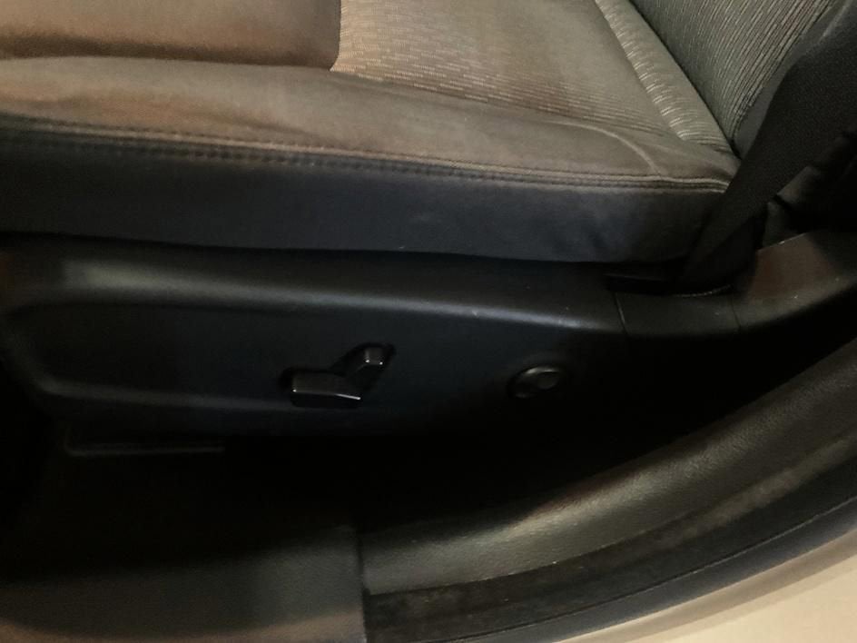 2012 Chrysler 300 Base