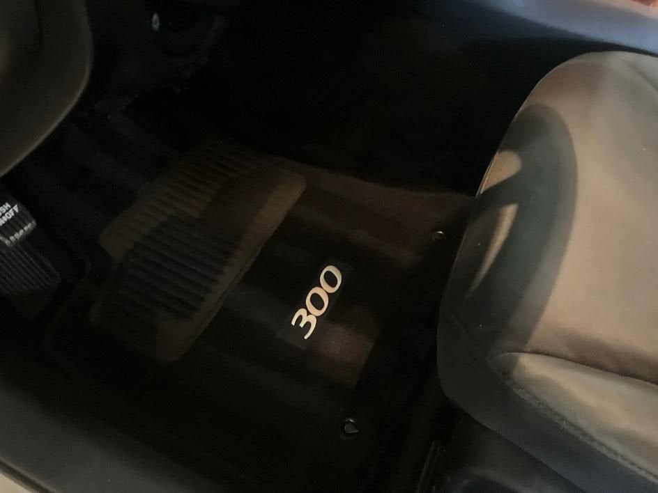 2012 Chrysler 300 Base