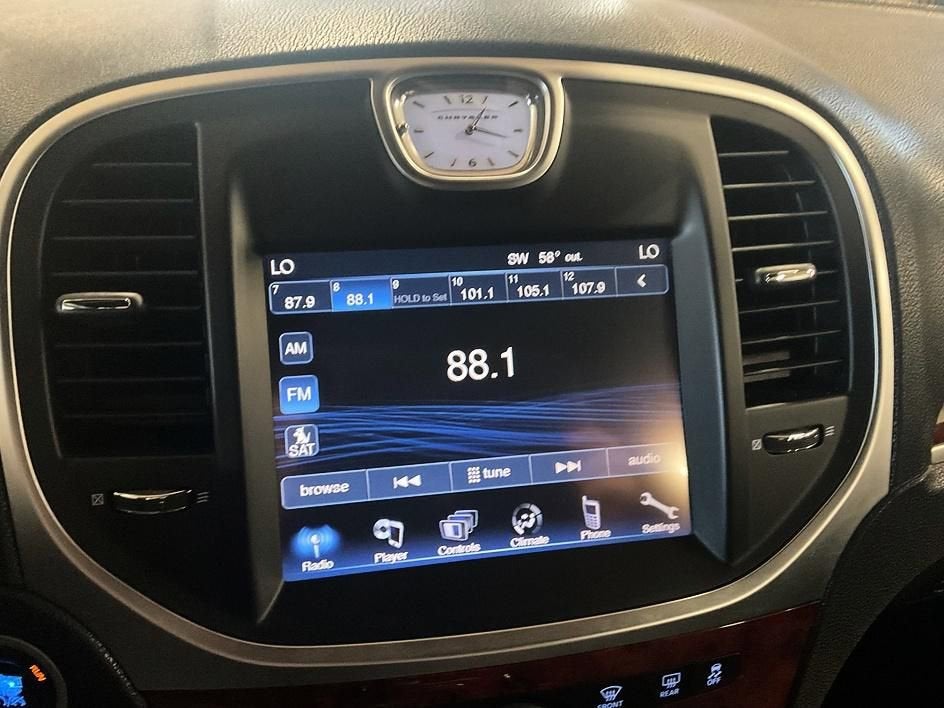 2012 Chrysler 300 Base