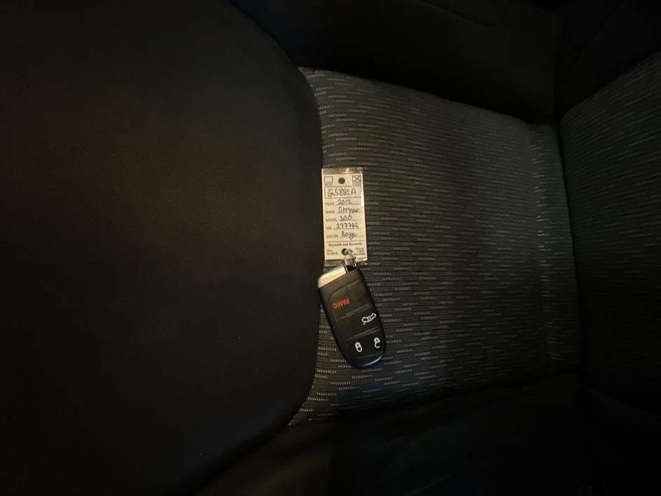 2012 Chrysler 300 Base