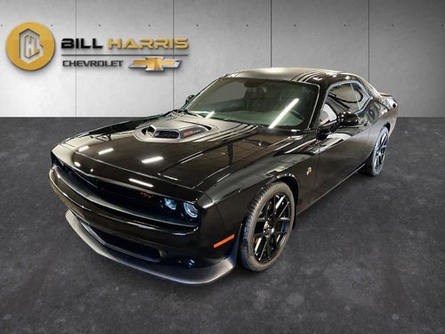 2015 Dodge Challenger R/T Scat Pack Shaker