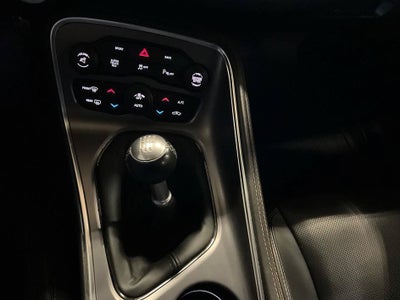 2015 Dodge Challenger R/T Scat Pack Shaker