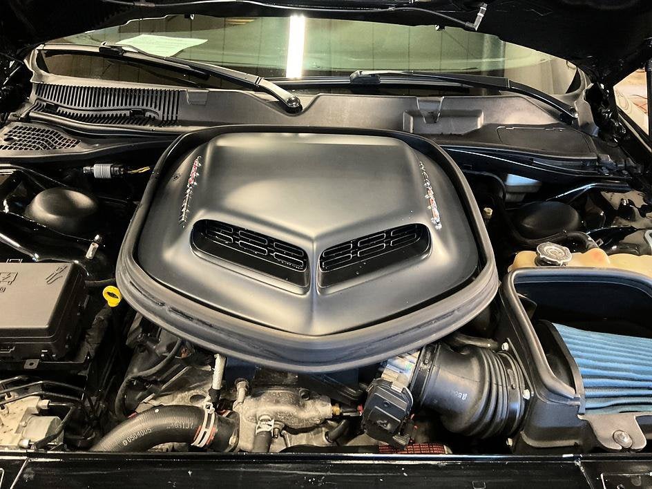 2015 Dodge Challenger R/T Scat Pack Shaker