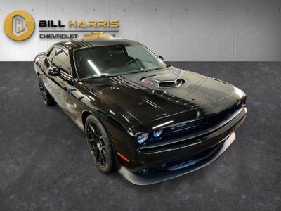 2015 Dodge Challenger R/T Scat Pack Shaker