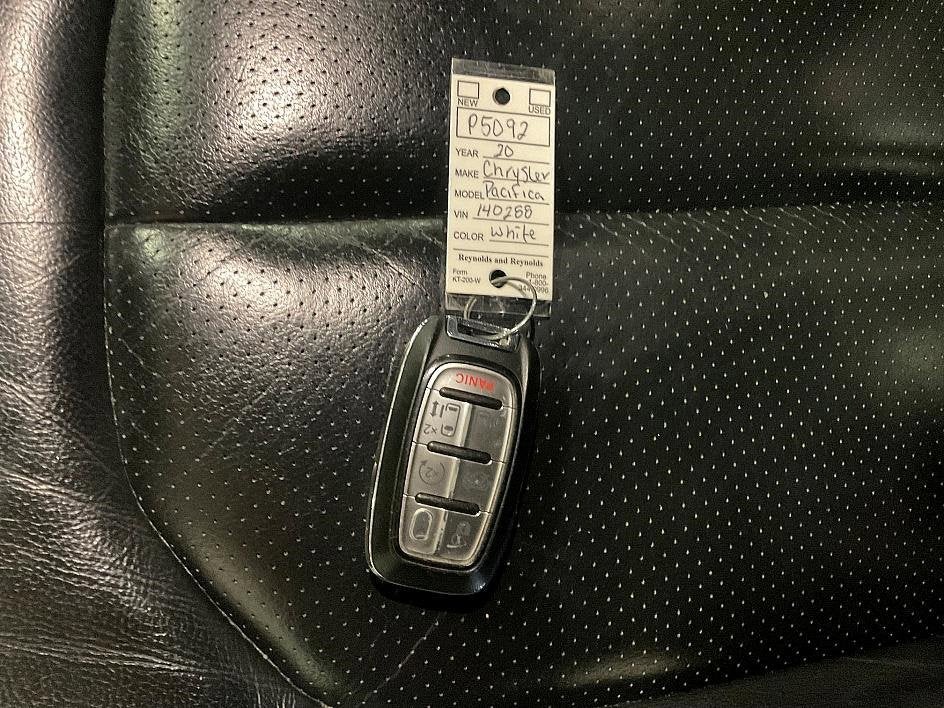 2020 Chrysler Pacifica Touring L