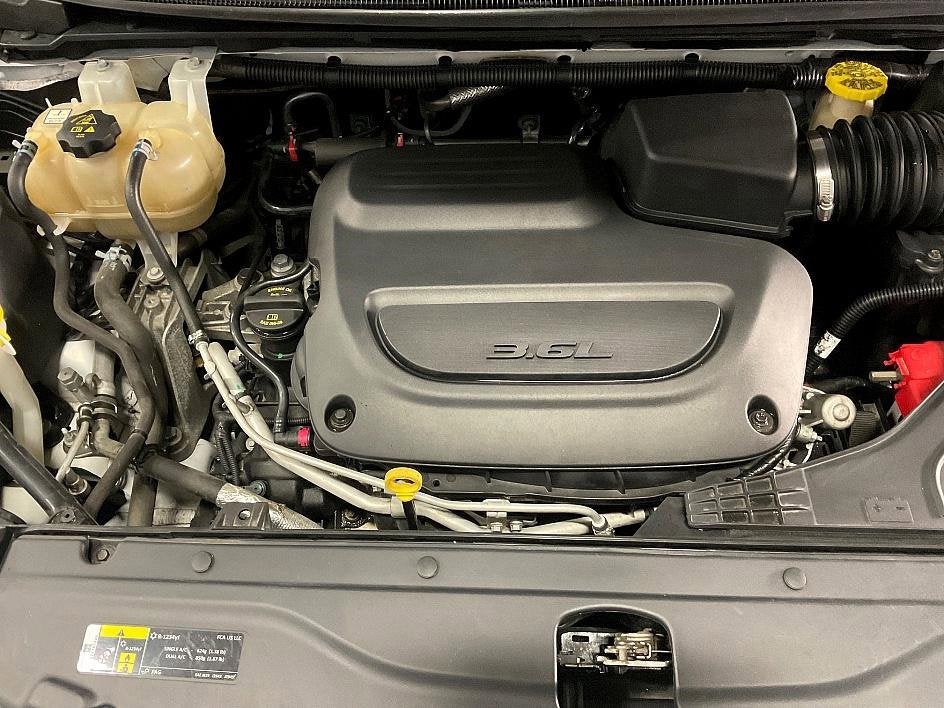 2020 Chrysler Pacifica Touring L