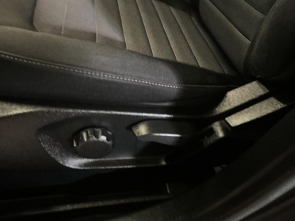2018 Ford Edge SE