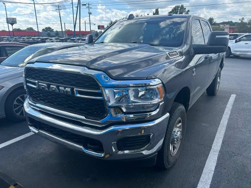 2024 RAM 3500 Tradesman Crew Cab 4x4 6'4" Box