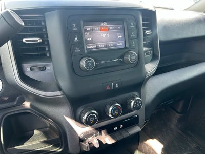 2024 RAM 3500 Tradesman Crew Cab 4x4 6'4" Box