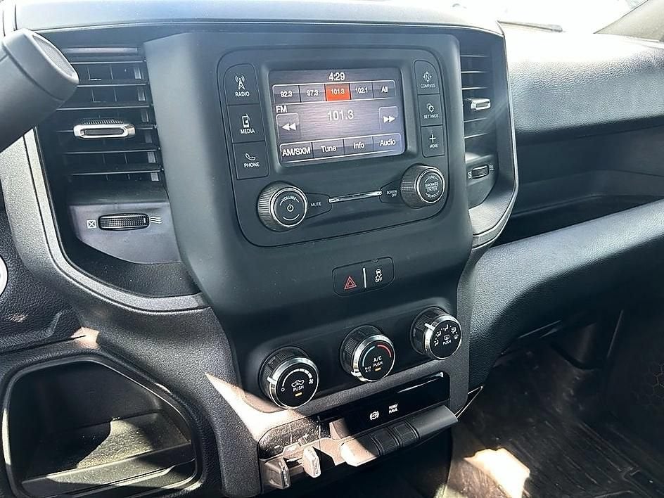 2024 RAM 3500 Tradesman Crew Cab 4x4 6'4" Box