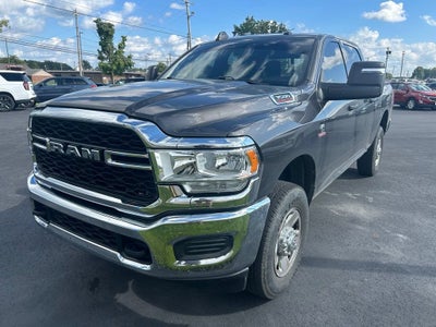 2024 RAM 3500 Tradesman Crew Cab 4x4 6'4" Box