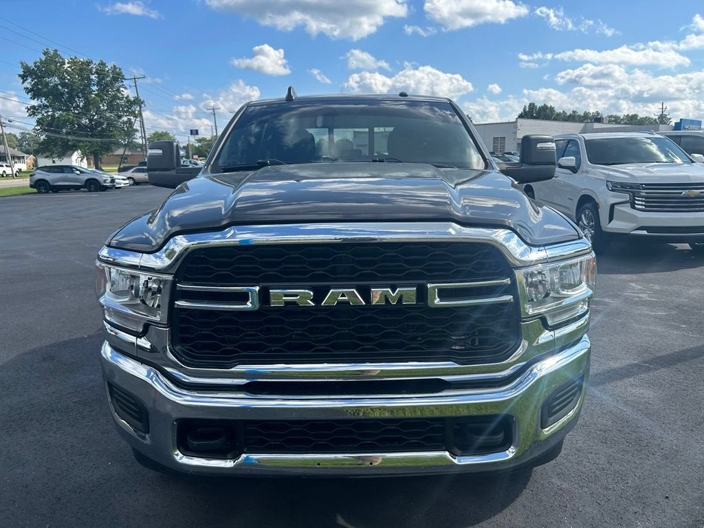 2024 RAM 3500 Tradesman Crew Cab 4x4 6'4" Box