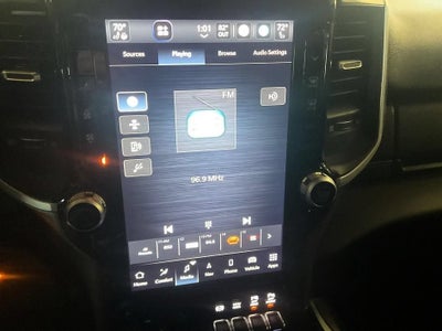 2024 RAM 3500 Big Horn Crew Cab 4x4 8' Box
