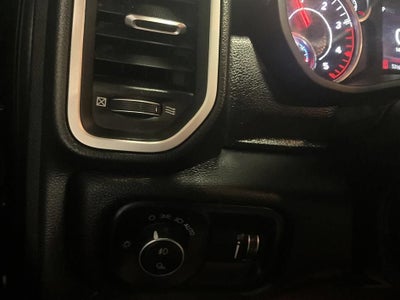 2024 RAM 3500 Big Horn Crew Cab 4x4 8' Box