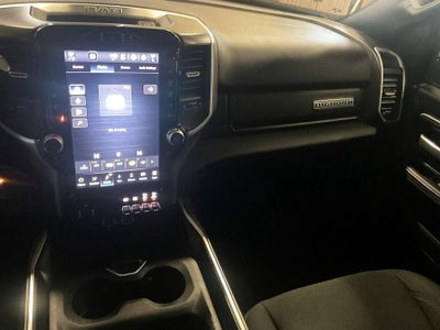 2024 RAM 3500 Big Horn Crew Cab 4x4 8' Box