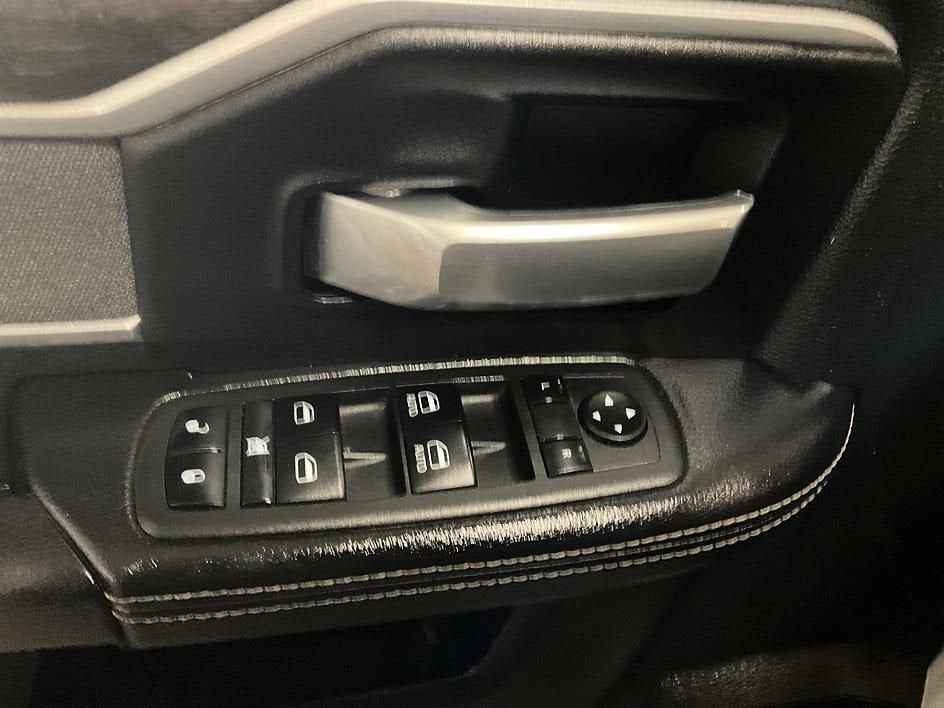 2022 RAM 2500 Big Horn Crew Cab 4x4 6'4" Box