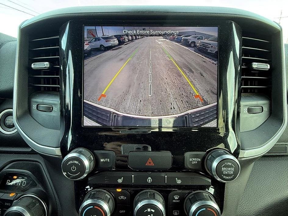 2022 RAM 2500 Big Horn Crew Cab 4x4 6'4" Box