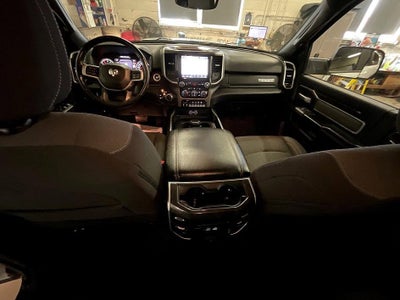 2022 RAM 2500 Big Horn Crew Cab 4x4 6'4" Box