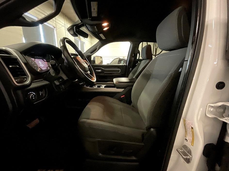 2022 RAM 2500 Big Horn Crew Cab 4x4 6'4" Box