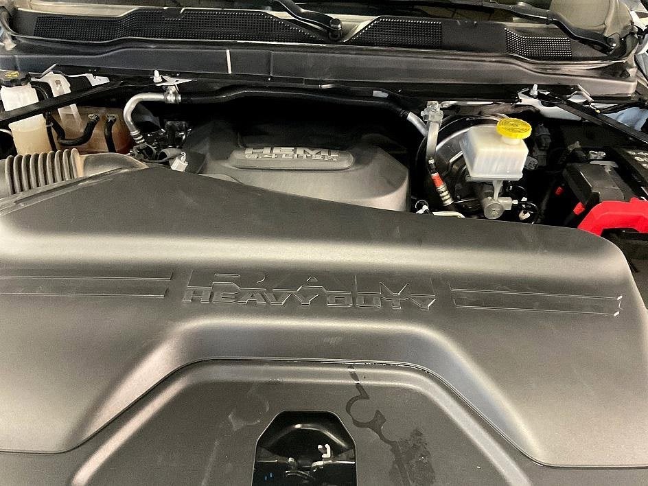 2022 RAM 2500 Big Horn Crew Cab 4x4 6'4" Box