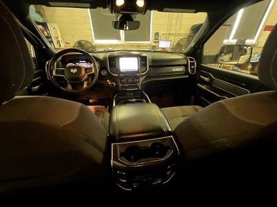 2022 RAM 2500 Big Horn Crew Cab 4x4 6'4" Box