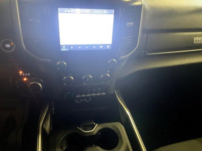 2022 RAM 2500 Big Horn Crew Cab 4x4 6'4" Box