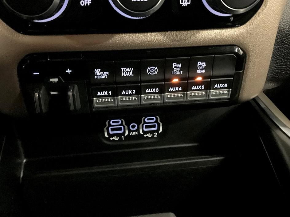 2022 RAM 2500 Laramie Crew Cab 4x4 6'4" Box