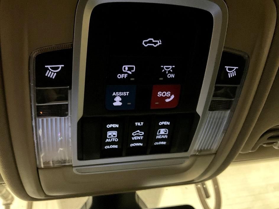 2022 RAM 2500 Laramie Crew Cab 4x4 6'4" Box