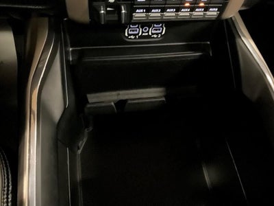 2022 RAM 2500 Laramie Crew Cab 4x4 6'4" Box