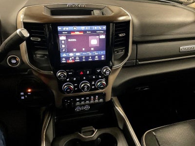 2022 RAM 2500 Laramie Crew Cab 4x4 6'4" Box