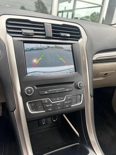 2017 Ford Fusion SE