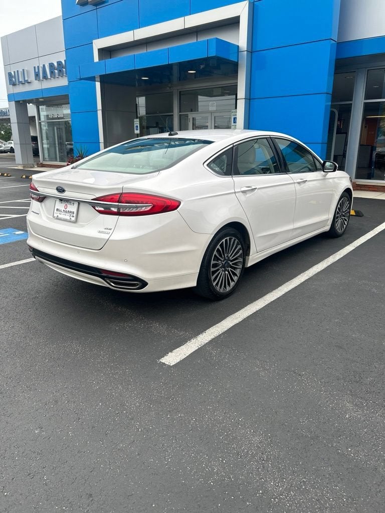 2017 Ford Fusion SE