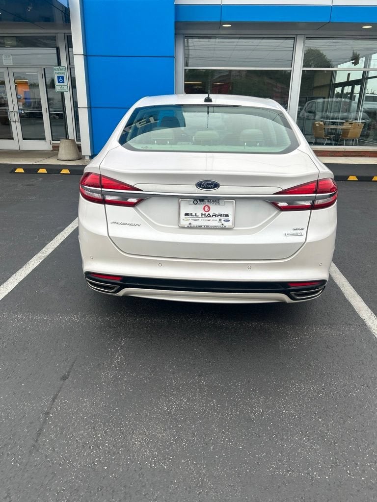 2017 Ford Fusion SE