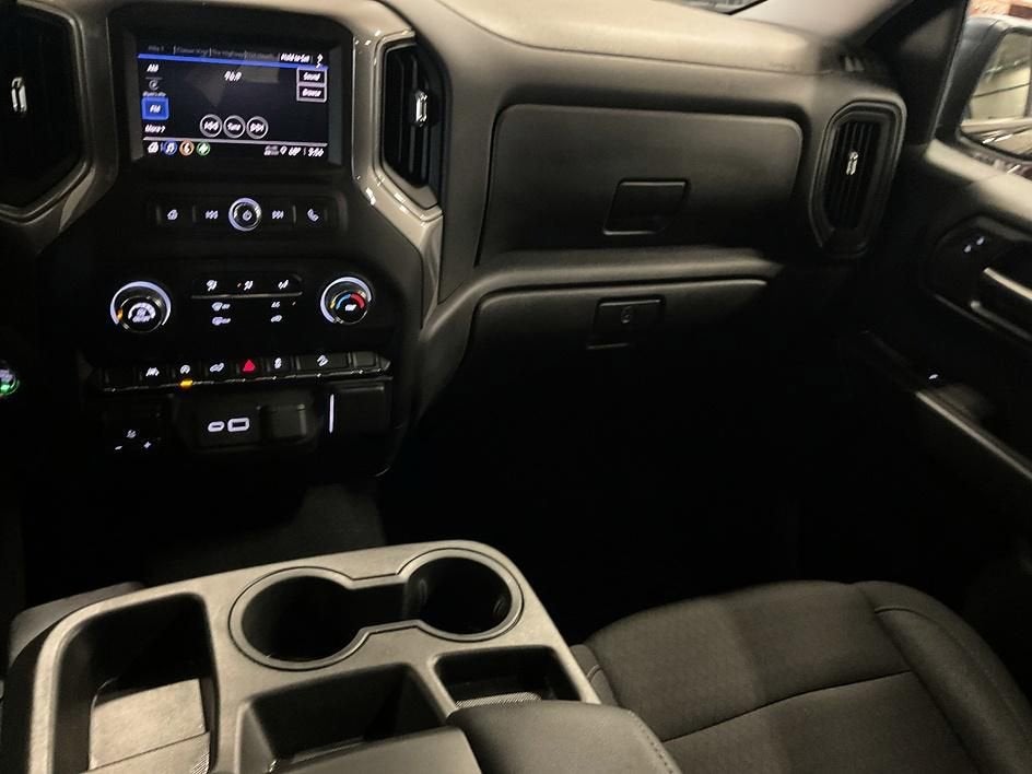 2023 Chevrolet Silverado 1500 Custom Trail Boss