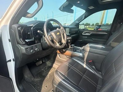 2022 Chevrolet Silverado 1500 High Country