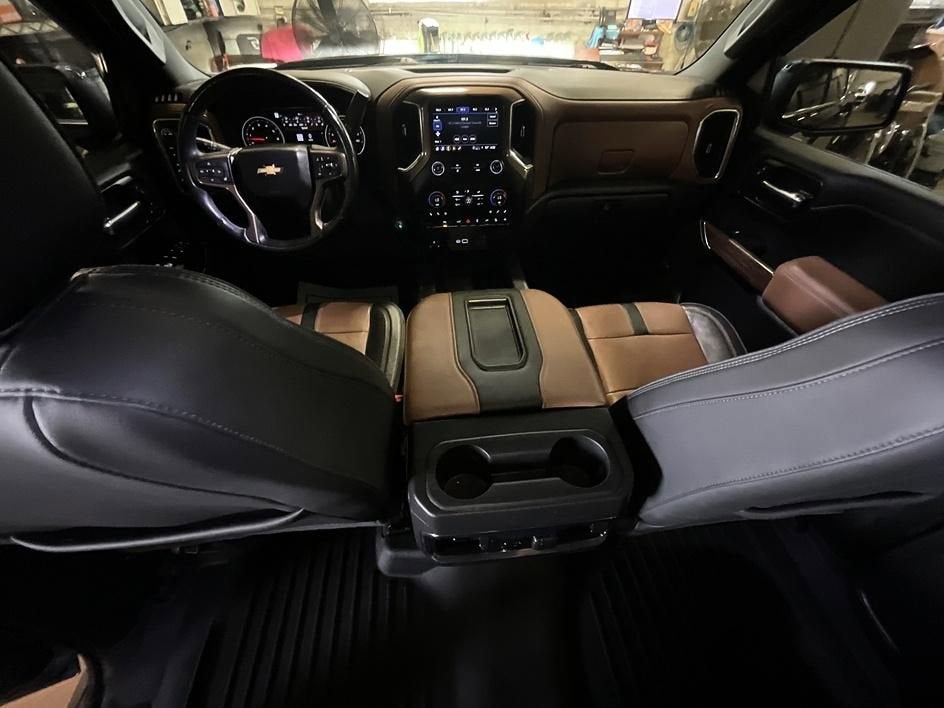2022 Chevrolet Silverado 1500 LTD High Country