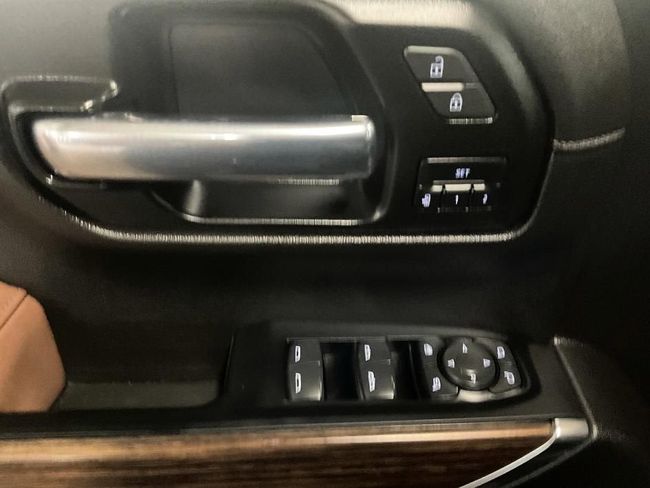 2022 Chevrolet Silverado 1500 LTD High Country