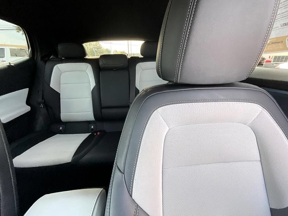 2024 Chevrolet Equinox EV 2LT
