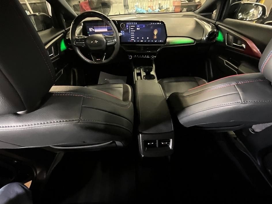 2024 Chevrolet Equinox EV RS