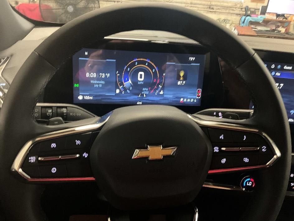 2027 Chevrolet Equinox LT