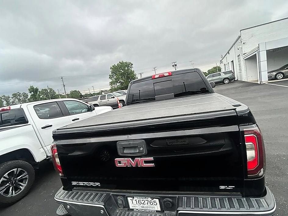 2017 GMC Sierra 1500 SLT